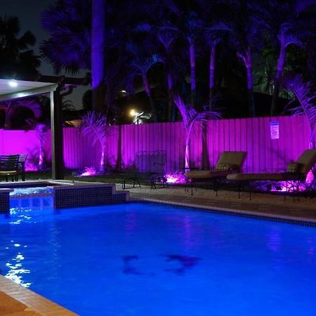 New Luxury Vacation Dream Rental- Sleeps 15! Miami Exterior photo