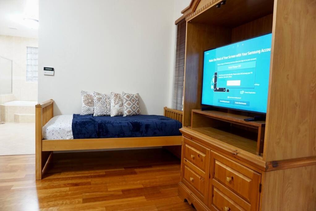New Luxury Vacation Dream Rental- Sleeps 15! Miami Exterior photo