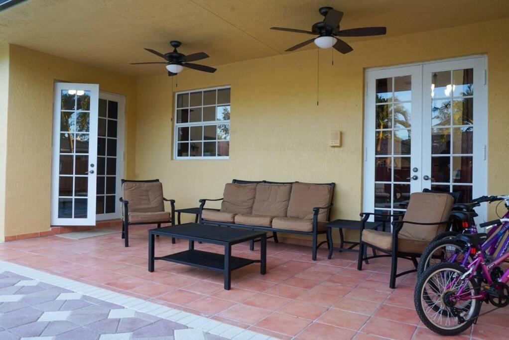 New Luxury Vacation Dream Rental- Sleeps 15! Miami Exterior photo