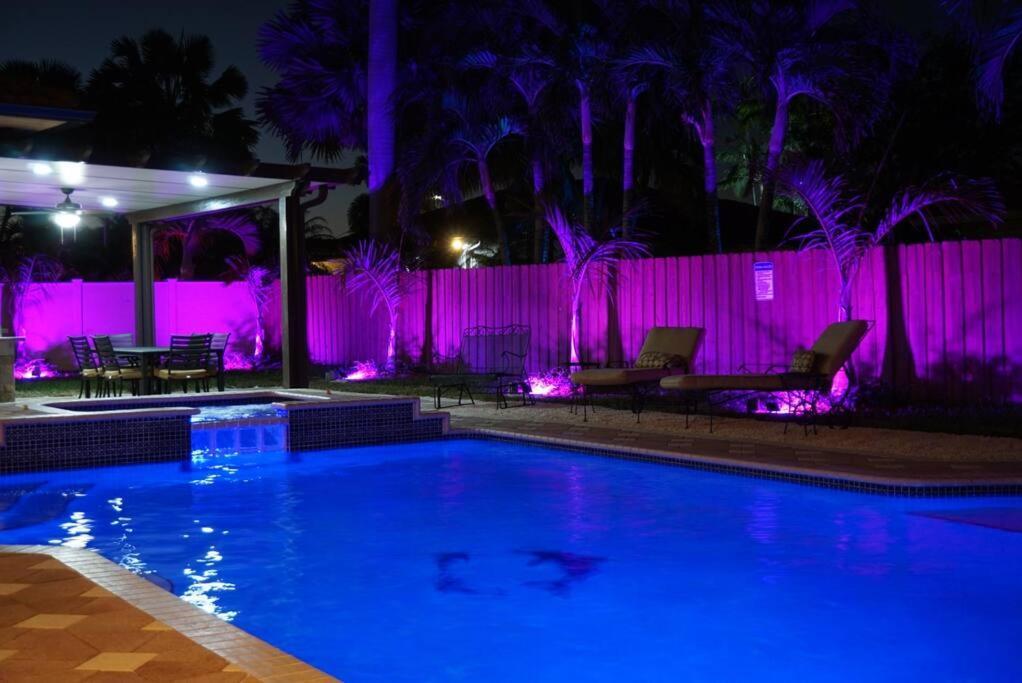 New Luxury Vacation Dream Rental- Sleeps 15! Miami Exterior photo